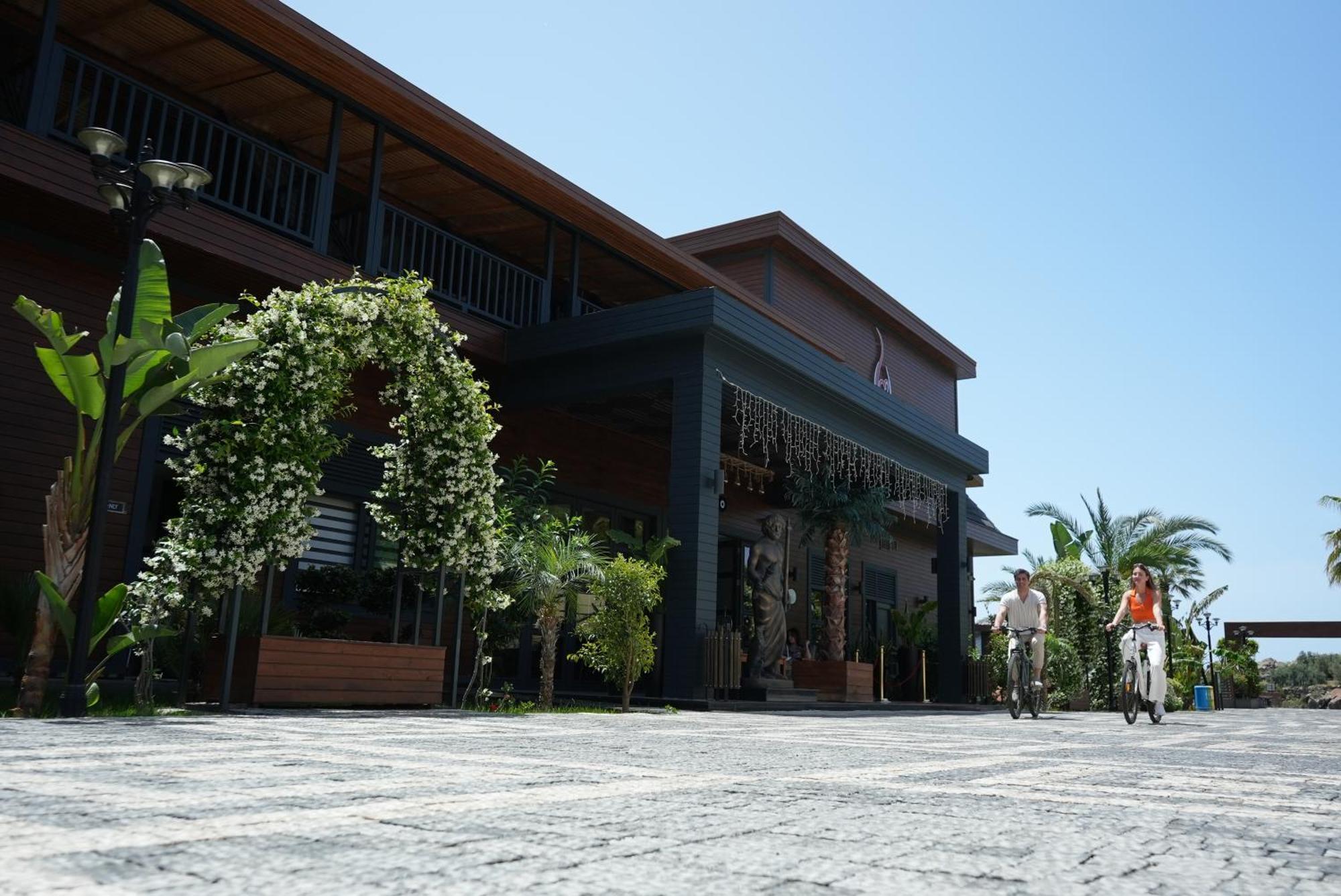 Porto Amore Club Hotel (Adults Only) Alanya Exteriör bild